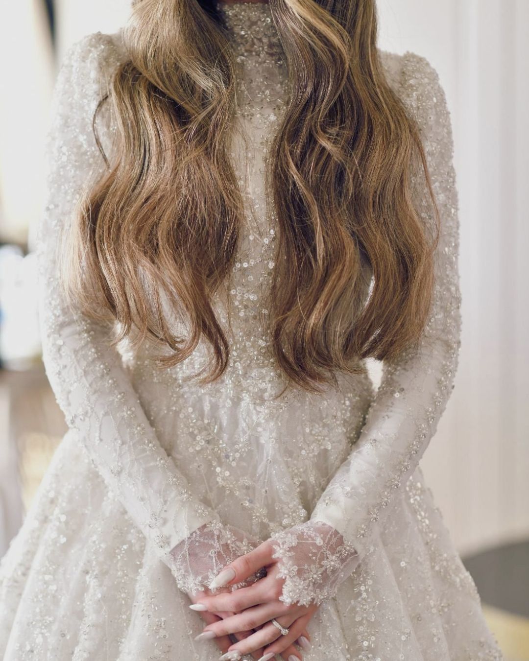 סטודיו הילדה שמלת כלה — Hilda Studio elegant couture design